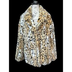St John – Women’s Size 10 Cheetah Print Faux Fur Jacket